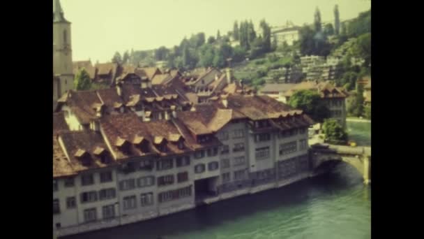 Bern Switzerland Nisan 1975 Lerdeki Bern Şehri Manzarası — Stok video