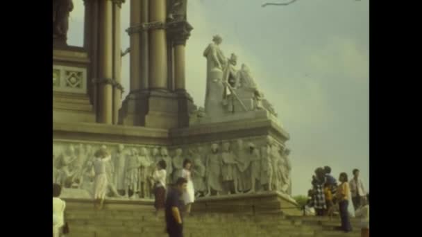 Londra Regno Unito Settembre 1974 Kensington Gardens Negli Anni — Video Stock