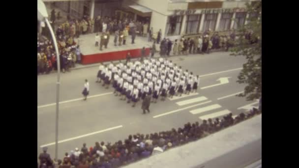 Kazanlak Bulgarie Mai 1976 Défilé Militaire Bulgare Dans Les Années — Video