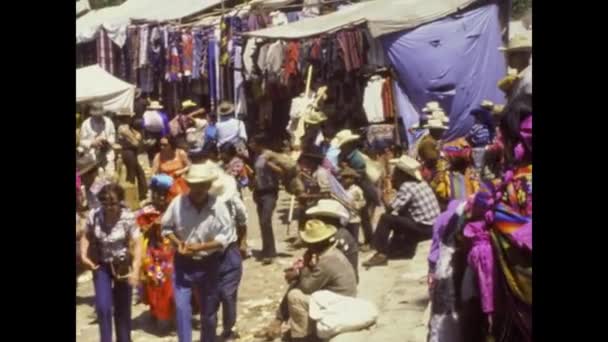 Amatitlan Guatemala 1978年10月 70年代の路上市場が低迷 — ストック動画