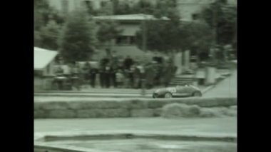 Teramo, İtalya Mayıs 1956: Circuito del Castello, 50 'li yıllarda İtalya' da tarihi araba yarışı
