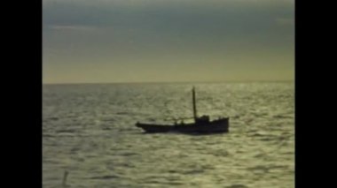 New York, Birleşik Devletler 1952: 50 'lerde tekne deniz batımı