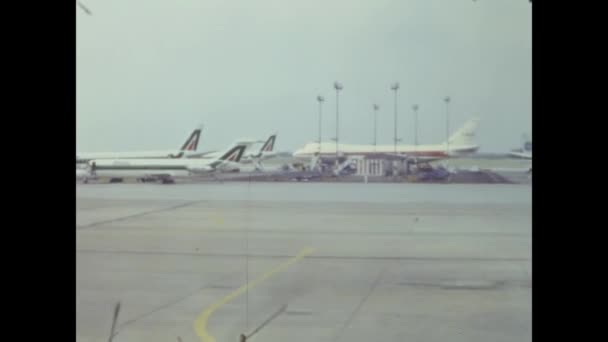 Rome Italië Maart 1972 Vliegtuigen Van Alitalia Luchthaven Jaren — Stockvideo