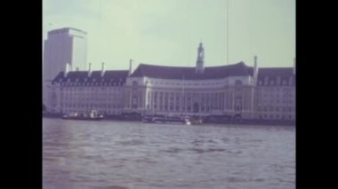 Londra, Birleşik Krallık 1973: 70 'lerde Londra Thames navigasyon sahneleri