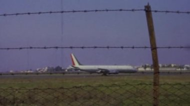 Vallelunga, İtalya 1964: 70 'lerde havaalanında uçak