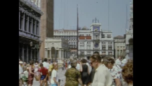 Venezia Maggio 1964 Venezia Con Turisti Negli Anni — Video Stock