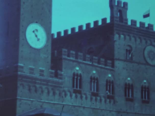 1964年7月 意大利锡耶纳 锡耶纳帕利欧六十年代的场景 — 图库视频影像