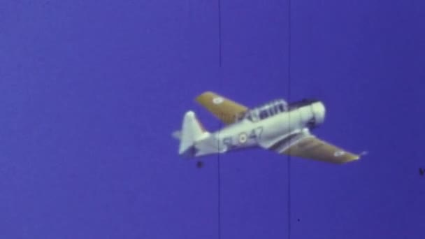 Lecce Talya 1959 Lerde Havalanan Akrobatik Uçak — Stok video