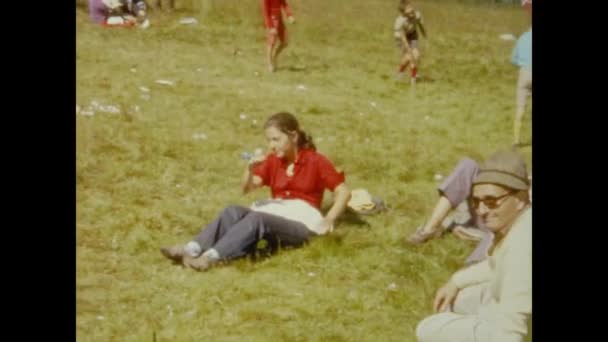 Moena Italy May 1964 People Relaxing Meadow 60S — Stock Video