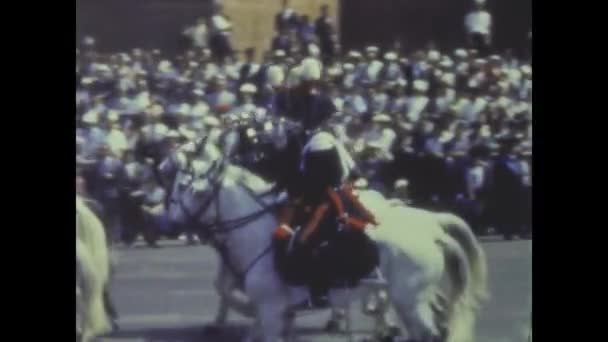 Рим Италия Июнь 1964 Итальянский Военный Парад — стоковое видео