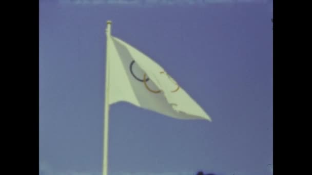 Рим Италия Июнь 1964 Олимпийский Флаг — стоковое видео
