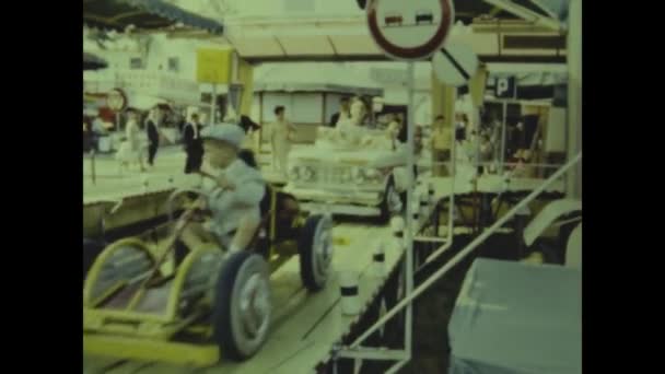 Benátky Itálie Květen 1964 Luna Park Kolotoč Děti Letech — Stock video
