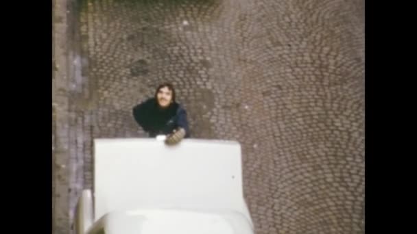 Innsbruck Avusturya Mart 1976 Nsanlar Lerde Seyahat Sahnesine Başladılar — Stok video