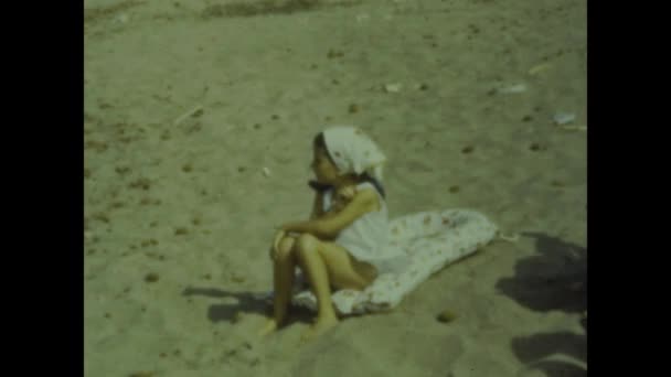 San Marino Talya 1964 Larda Plaj Talya Aile Tatili — Stok video