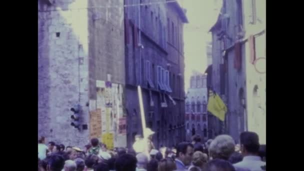 Σιένα Ιταλία Ιούνιος 1964 Σιένα Μεσαιωνική Παρέλαση Palio Σκηνή Στη — Αρχείο Βίντεο