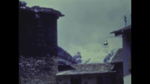 Roma Talya 1964 Larda Anne Küçük Kız Piknik Sahnesi — Stok video
