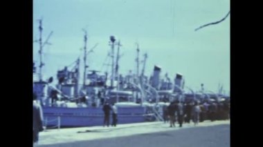 Roma, İtalya 1964: 60 'larda savaş gemisi limanı sahnesi