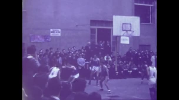 Roma Italia Abril 1964 Partido Baloncesto Urbano Los Años — Vídeo de stock