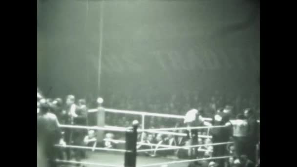 Rome Italy June 1948 Boxe Match Championship Scene 40S — Stock Video