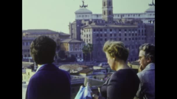 Rzym Włochy Mogą 1964 Turyści Odwiedzają Rzym Latach Tych — Wideo stockowe