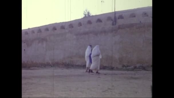Туніс Туніс 1964 Рік Арабські Люди Традиційним Одягом — стокове відео