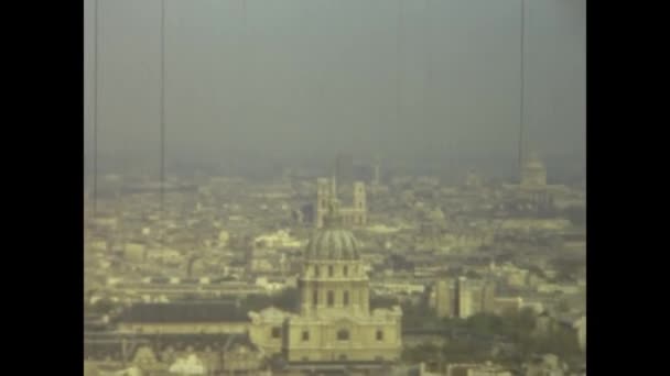 Parijs Frankrijk Mei 1974 Luchtfoto Van Parijs Jaren — Stockvideo