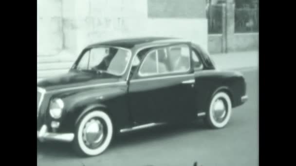 Roma Itália Maio 1956 Velho Carro Luxo Preto Década — Vídeo de Stock