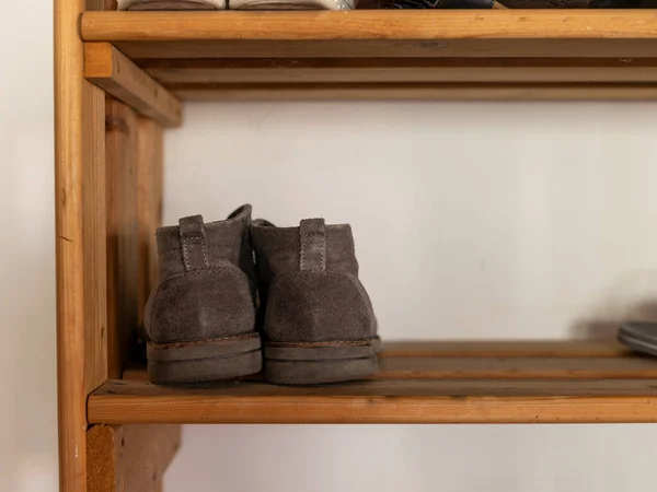 Old Shoes Shelf Detail Home —  Fotos de Stock