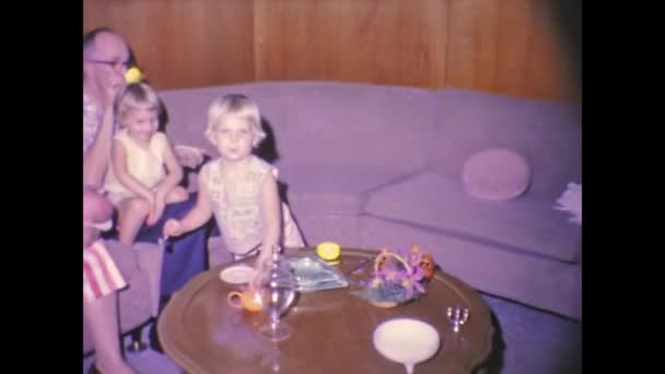 Dallas United States March 1963 Living Room Family Memories Scene — Stockvideo