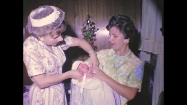 Dallas Verenigde Staten Maart 1963 Pasgeboren Familie Herinneringen Scene Jaren — Stockvideo