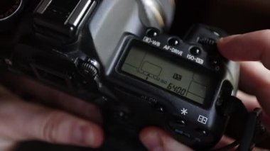 Iso Kamerası görüntü detaylarını ayarlıyor