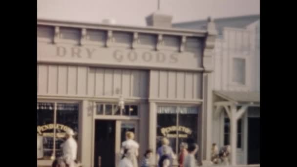 Калифорния Сша Июнь 1957 Парк Аттракционов Катается Сценах — стоковое видео
