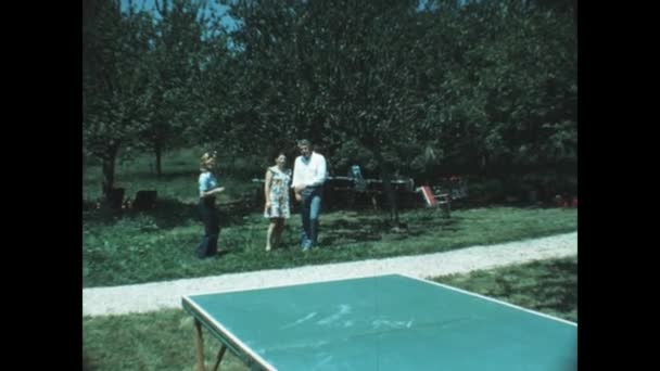 Paris France June 1979 Family People Barbecue Garden Scene 70S — Stock Video