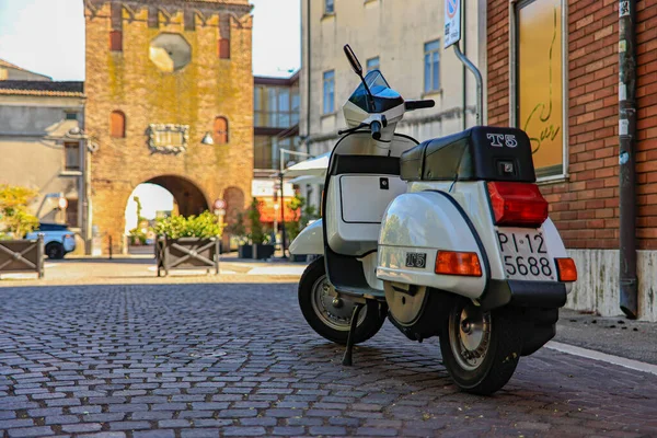 Rovigo Italy July 2022 Scooter Vespa Parked Old Street Rome — Foto de Stock