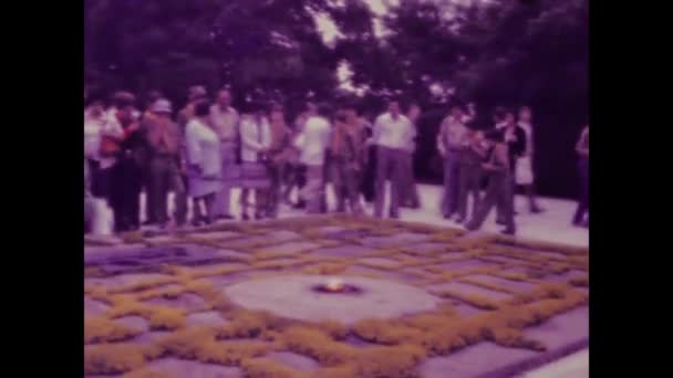 Washington United States May 1978 People Visiting Kennedy Tomb 70S — Stok video