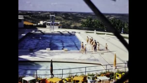 Fatima Portugal May 1970 Guys Swimming Pool 70S — 图库视频影像