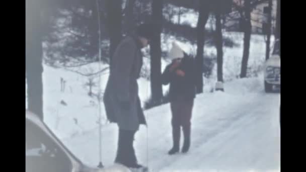 Dolomites Italy December 1965 Family Snow Vacations Scene — стокове відео