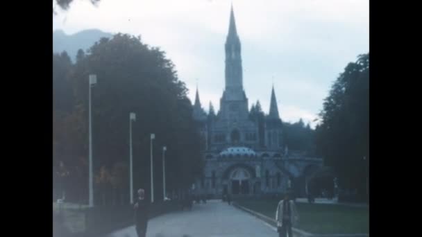 Lourdes France 1965 Lourdes Church View 60S — ストック動画