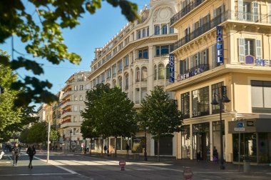 Nice, France 20 august 2022: Scene of daily life in one of the most beautiful and suggestive streets of Nice in France.