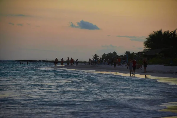 View Dusk Foreshortening Beach Xpu Beach Messico Bathers Dusk — Fotografia de Stock