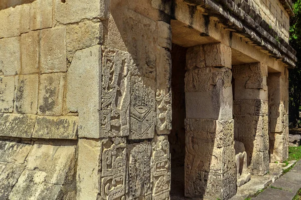 Detalhe Das Inscrições Maias Templo Jaguar Complexo Arqueológico Chichen Itza — Fotografia de Stock