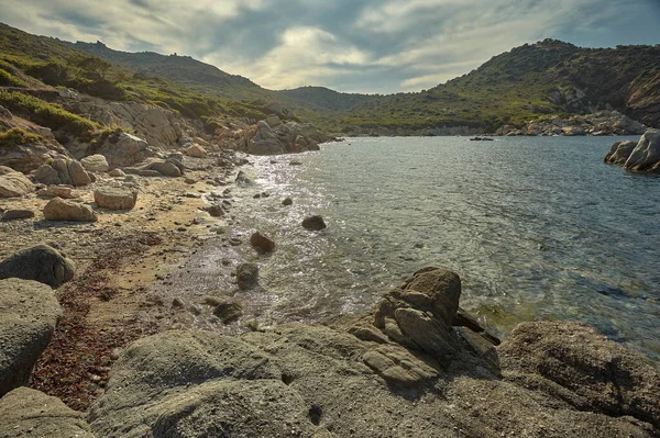 Чудовий Середземноморський Пляж Типовий Узбережжя Південної Сардинії Перейшов Літо Пляж — стокове фото