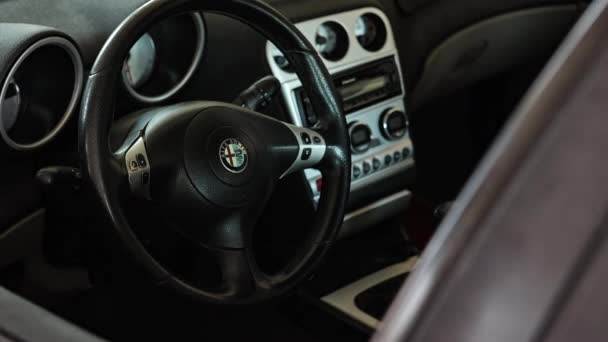 Rovigo Italy August 2022 Car Dashboard Interior Alfa Romeo 156 — Vídeos de Stock