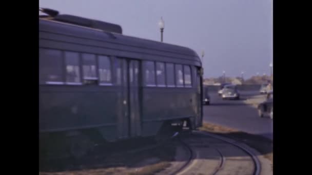 Virginia United States June 1948 Local Bus Cars Street City — Vídeo de Stock