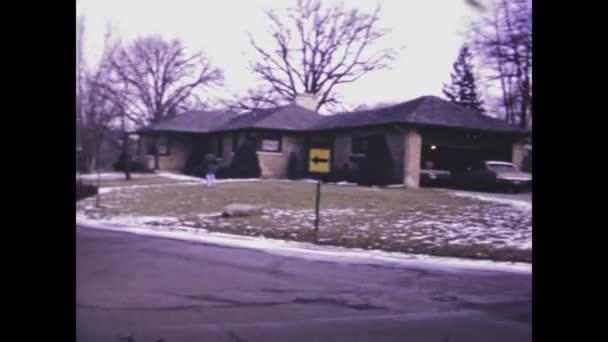 Chicago United States March 1971 Chicago Residential Neighborhood Homes Scene — Stok video