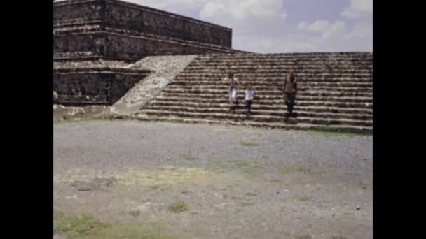 Мехико Мексика Июнь 1975 Вид Теотиуаканский Археологический Объект — стоковое видео