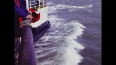 İngiltere 'nin Wight Adası, 17 Eylül 1983: Gemi 80' lerde deniz manzarasında geziniyor