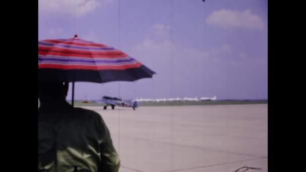1970年6月アメリカ ダラス 70年代のヴィンテージ航空機ショーシーン — ストック動画