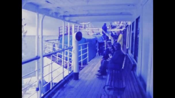 Isle Wight Reino Unido Setembro 1983 Passageiros Convés Cena Navio — Vídeo de Stock