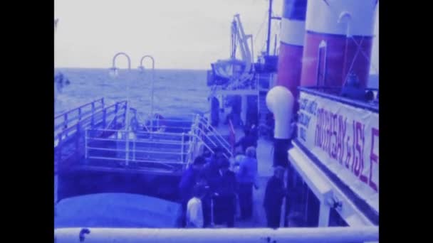 Isle Wight Förenade Kungariket September 1983 Ship Move Navigerar Talet — Stockvideo
